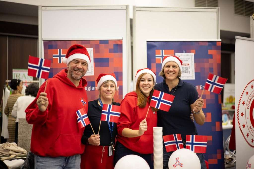 IWCZ 2025 Cristmas Bazaar-086